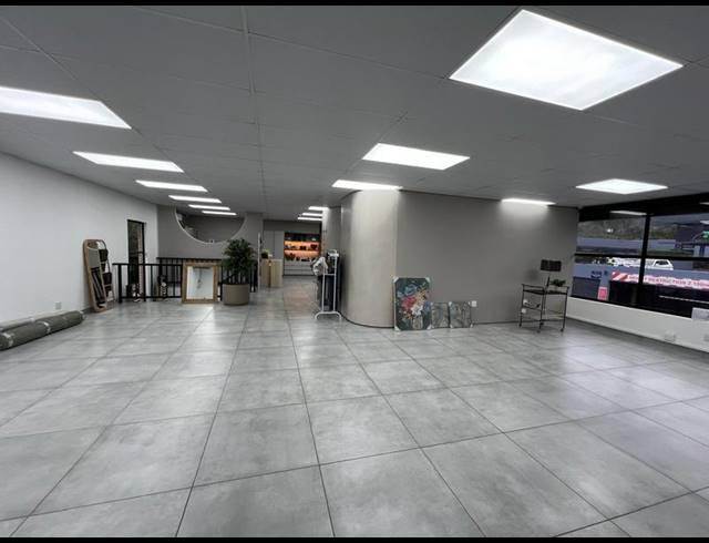 RETAIL PROPERTY TO RENT IN CASCADES